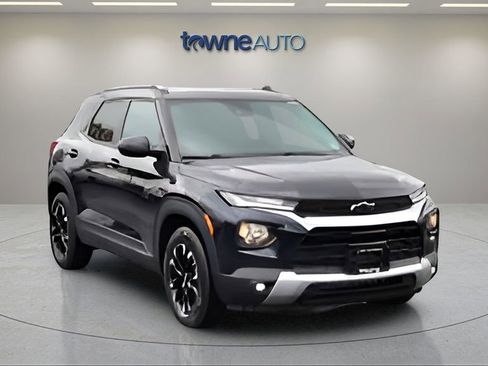 Used 2021 Chevrolet TrailBlazer LT w/ Convenience Package AWD/4WD image 7