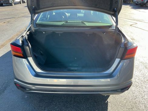 Used 2024 Nissan Altima 2.5 SV image 28