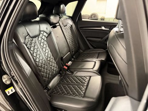 Used 2023 Audi SQ5 Premium Plus w/ Premium Plus Package AWD/4WD image 39