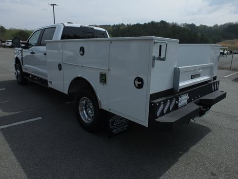 New 2026 Ford F350 XL w/ XL Chrome Package AWD/4WD image 5