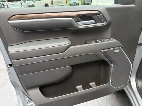 New 2026 Chevrolet Silverado 1500 LT Trail Boss w/ LT Trail Boss Premium Package AWD/4WD image 7