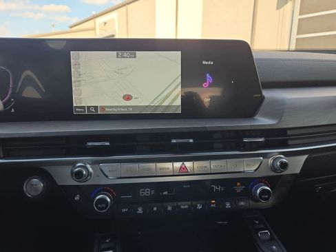 Used 2024 Kia Telluride EX X-Line image 28