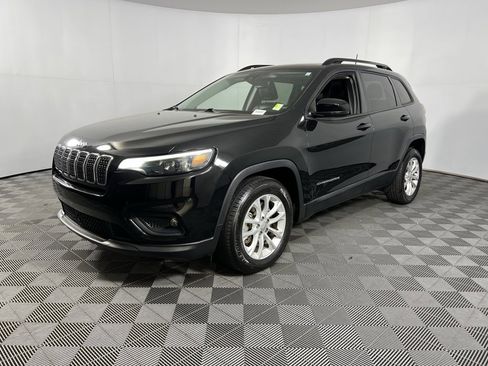Used 2022 Jeep Cherokee Latitude Lux w/ Sun & Sound Group image 3