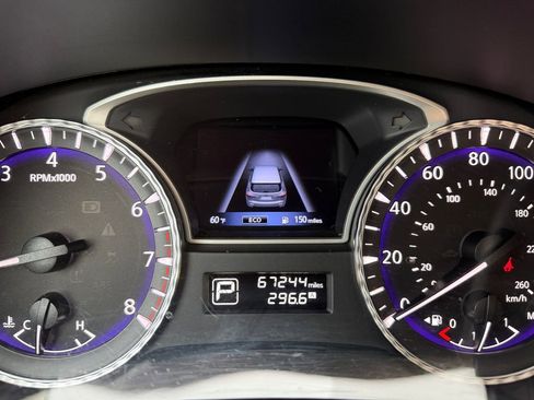 Used 2019 INFINITI QX60 Luxe w/ Essential Package image 18