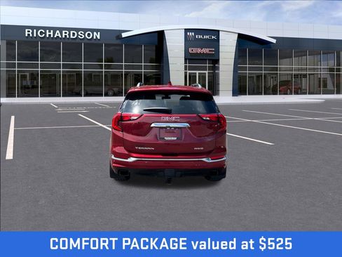 Used 2018 GMC Terrain Denali w/ Advanced Safety Package AWD/4WD image 4