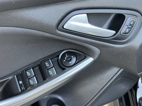 Used 2018 Ford Focus ST image 15