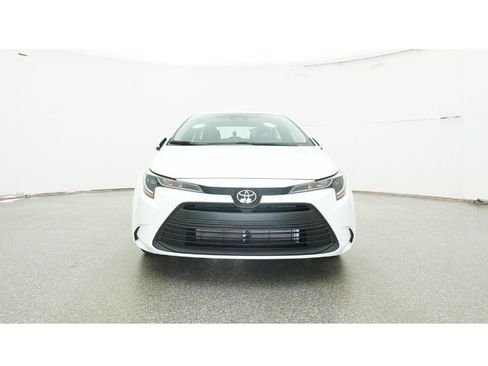 New 2026 Toyota Corolla LE image 31