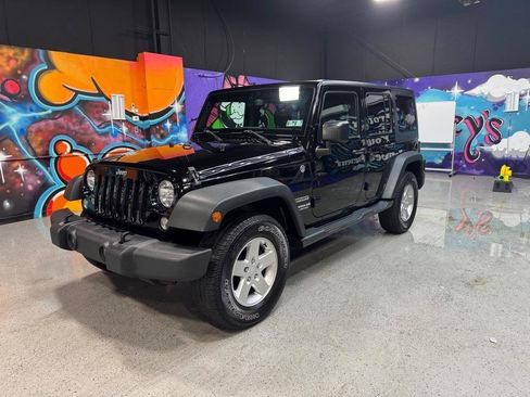 Used 2015 Jeep Wrangler Unlimited Sport w/ Quick Order Package 24S AWD/4WD image 1