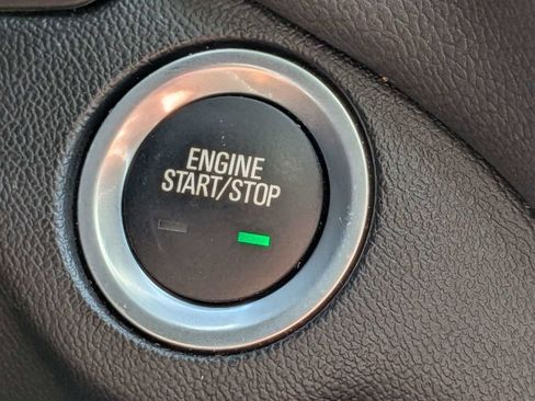 Used 2024 Chevrolet Equinox LT image 30