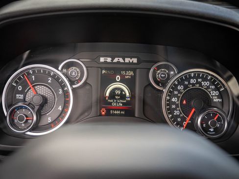 Used 2022 RAM 2500 Big Horn w/ Cold Weather Group image 19