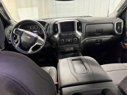 Used 2022 Chevrolet Silverado 3500 LT w/ Convenience Package image 3
