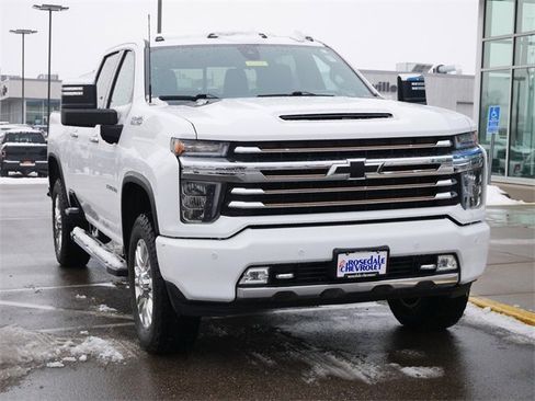 Used 2022 Chevrolet Silverado 3500 High Country w/ Z71 Off-Road Package image 24