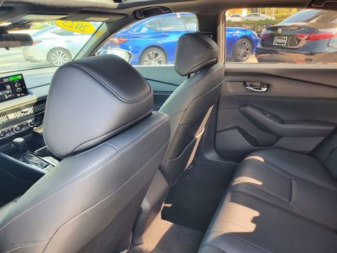 Used 2023 Honda Accord Sport image 10