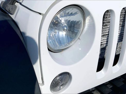 Used 2017 Jeep Wrangler Unlimited Sport w/ Quick Order Package 24S image 27