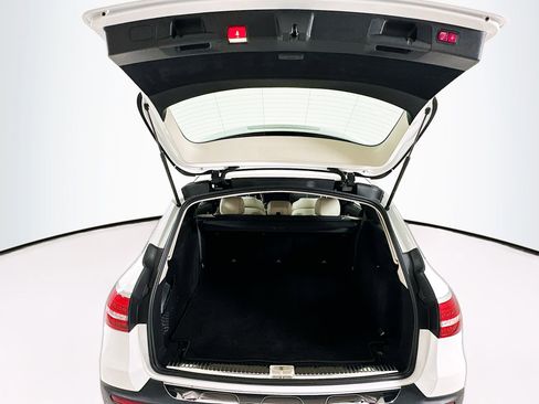 Used 2022 Mercedes-Benz E 450 4MATIC All-Terrain Wagon image 30