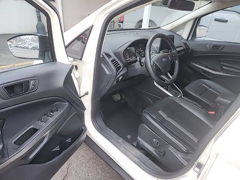Certified 2020 Ford EcoSport SES image 6