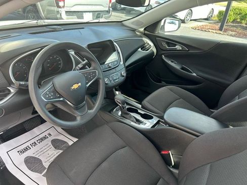 Used 2024 Chevrolet Malibu LS w/ Driver Confidence Package image 10