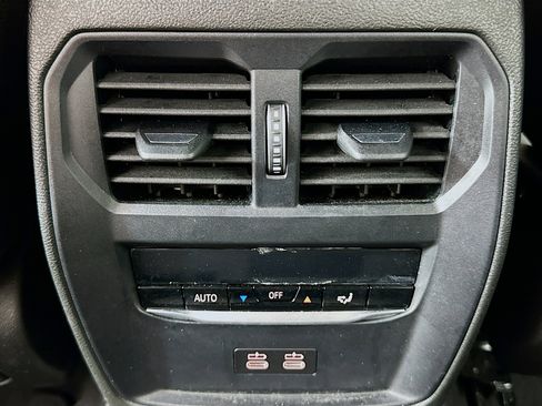 Used 2025 BMW 330i xDrive Sedan image 28