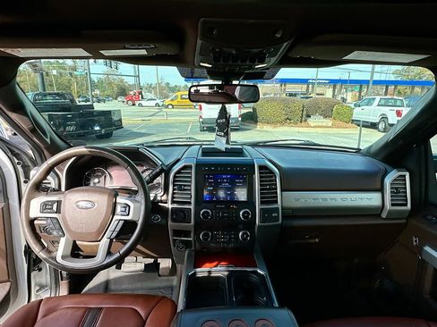 Used 2020 Ford F250 King Ranch w/ King Ranch Ultimate Package AWD/4WD image 3