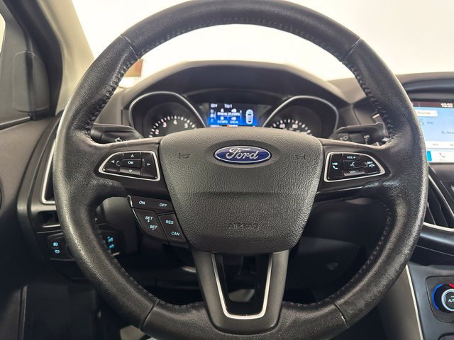Certified 2018 Ford Focus Titanium FWD image 18