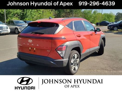 Certified 2024 Hyundai Kona SEL AWD/4WD image 26