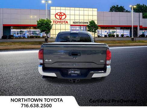 Used 2023 Toyota Tacoma SR5 AWD/4WD image 27