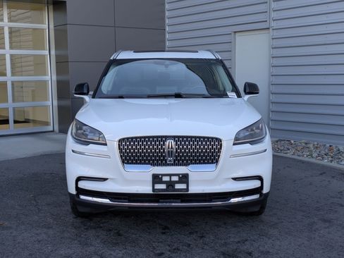 Used 2022 Lincoln Aviator Reserve w/ Elements Package Plus image 8