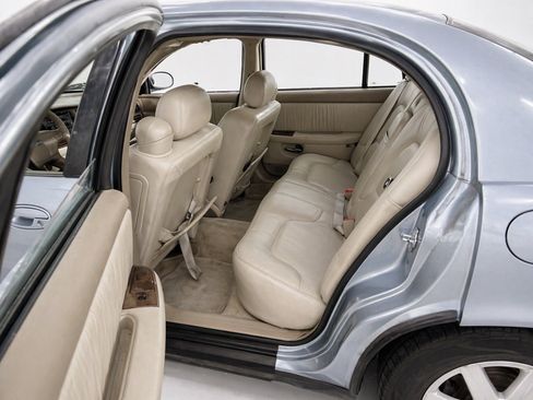 Used 2005 Buick Park Avenue FWD image 10