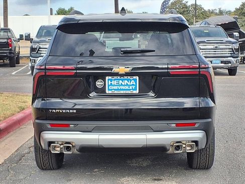 New 2026 Chevrolet Traverse LT w/ Sun and Wheel Package image 5