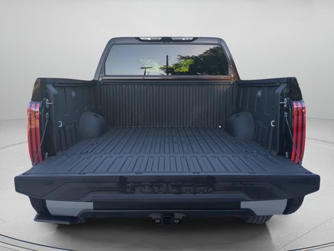 Used 2023 Toyota Tundra Limited AWD/4WD image 46