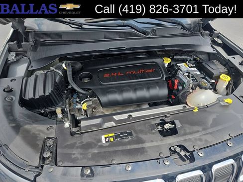 Used 2022 Jeep Compass Limited AWD/4WD image 40