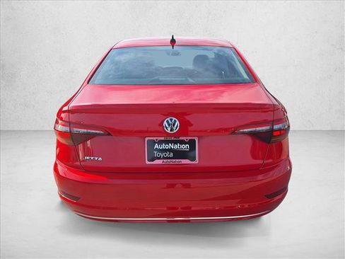Used 2019 Volkswagen Jetta SEL image 6