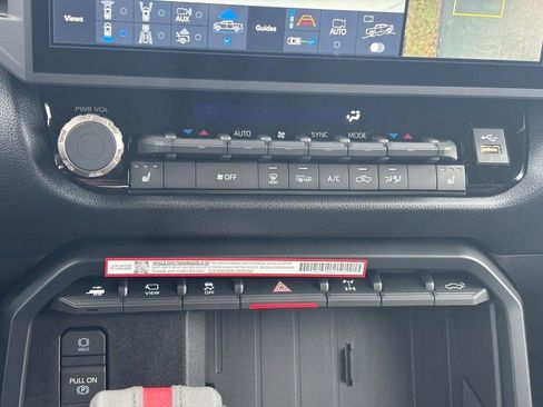 New 2026 Toyota Tundra SR5 AWD/4WD image 18