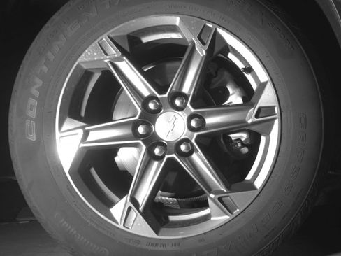 Used 2025 Chevrolet Blazer LT FWD image 16