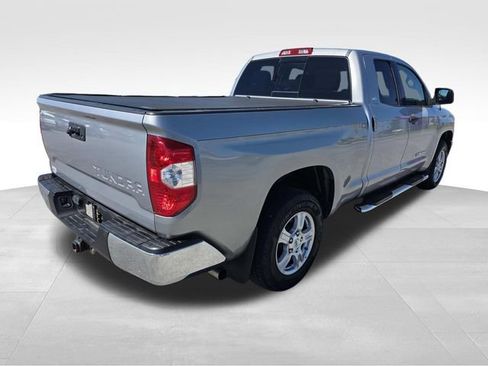 Used 2017 Toyota Tundra SR5 w/ SR5 Upgrade Package image 4