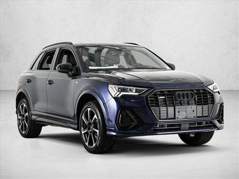 New 2025 Audi Q3 2.0T Premium Plus image 3