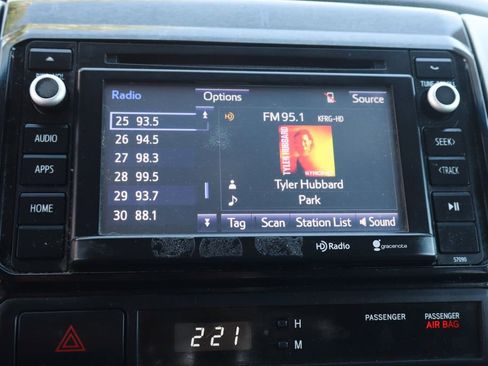 Used 2014 Toyota Tacoma Base w/ TRD Off-Road Package image 29