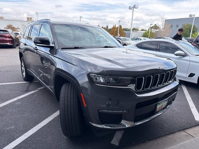 Used 2022 Jeep Grand Cherokee L Limited AWD/4WD image 2