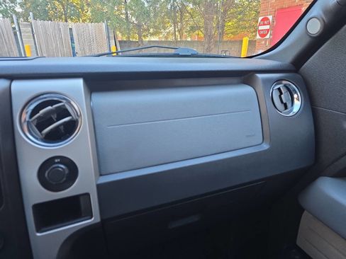 Used 2013 Ford F150 XLT w/ Luxury Equipment Group image 22