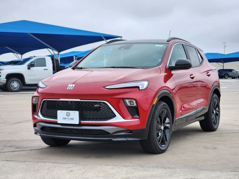 New 2026 Buick Encore GX Sport Touring image 2