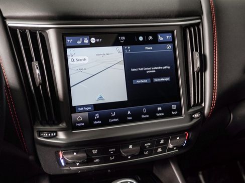 Used 2022 Maserati Levante GT image 22