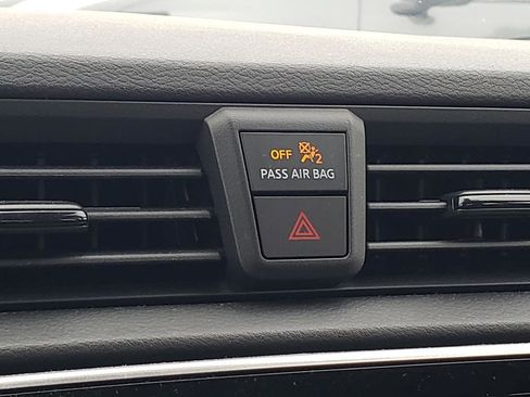 Certified 2025 Nissan Versa S w/ S Plus Package image 37