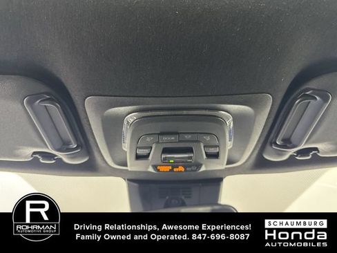 Used 2024 Toyota Corolla SE w/ SE Package AWD/4WD image 10