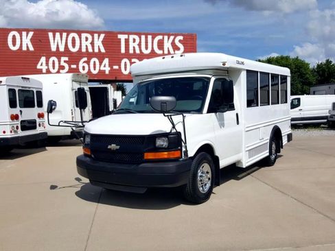 Used 2011 Chevrolet Express 3500 G3500 w/ School Bus Package image 3