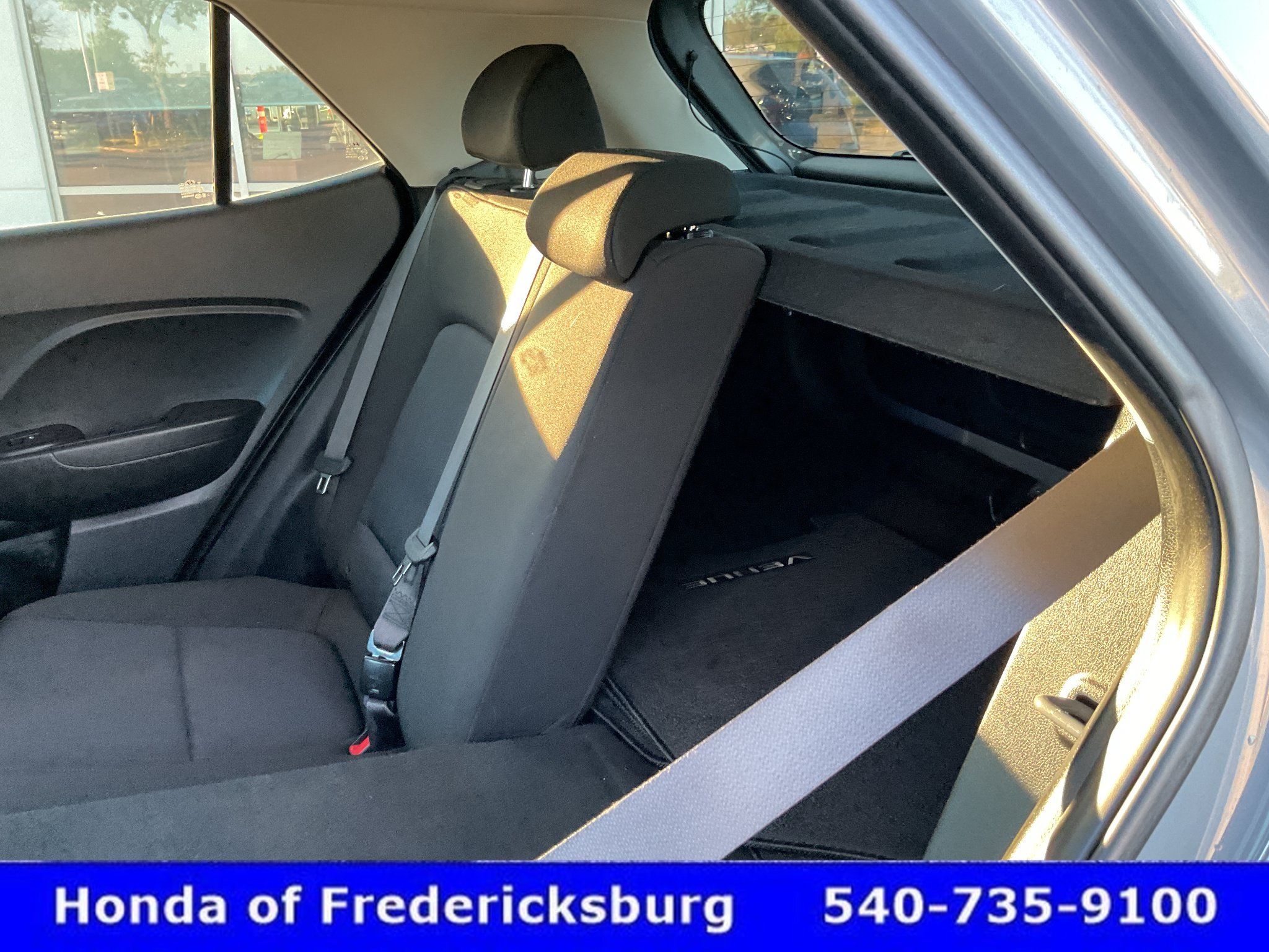 Used 2023 Hyundai Venue SE FWD image 24