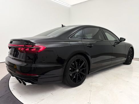 Used 2024 Audi S8 image 25