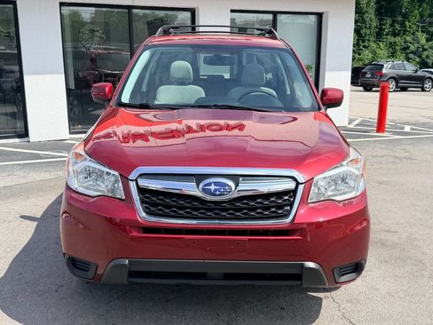 Used 2016 Subaru Forester 2.5i Premium w/ All-Weather Package AWD/4WD image 9