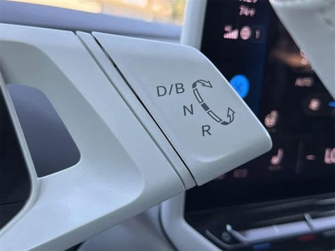 Used 2021 Volkswagen ID.4 1st Edition image 15