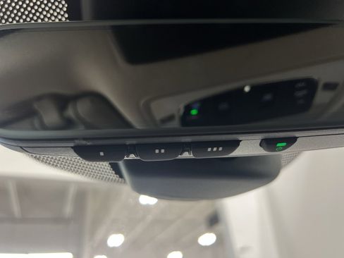 Used 2022 Acura MDX FWD w/ Technology Package image 34