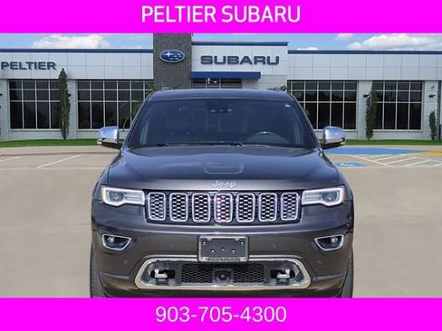 Used 2018 Jeep Grand Cherokee Overland w/ Jeep Active Safety Group image 3